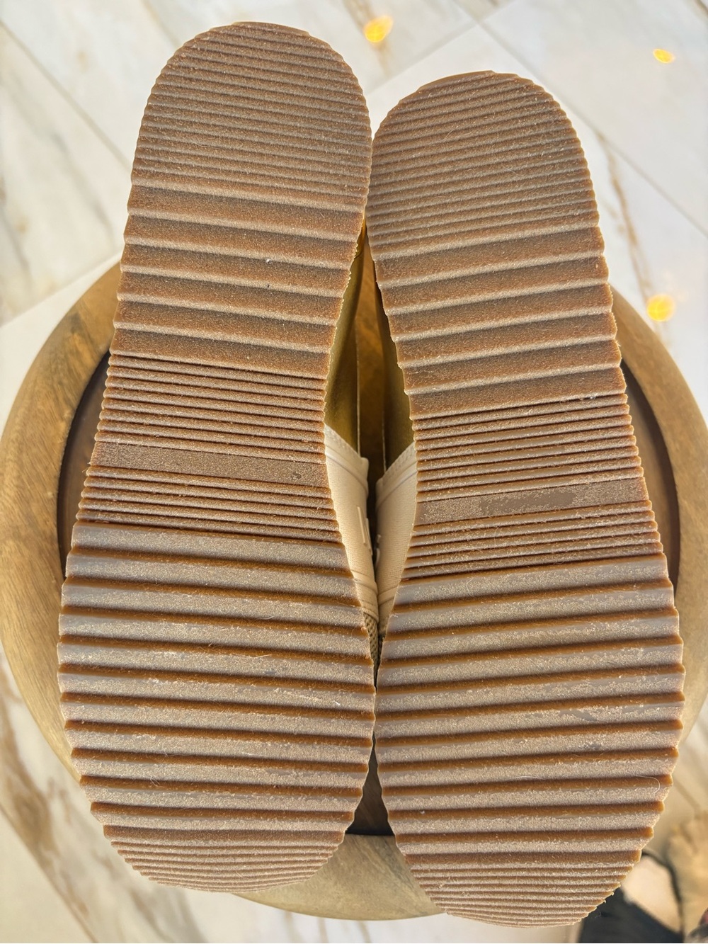 NEW Michael Kors Beige Knit Slip-On Sneakers with Gold Tennis Shoes 7.5 - Picture 6 of 7